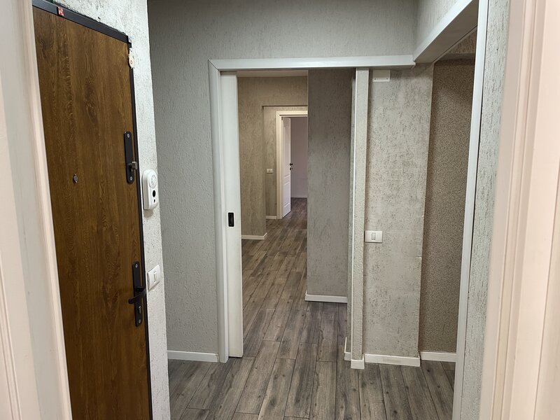 Titan parc, 150m pana la metrou Titan, Aleea Barajul Cucuteni,