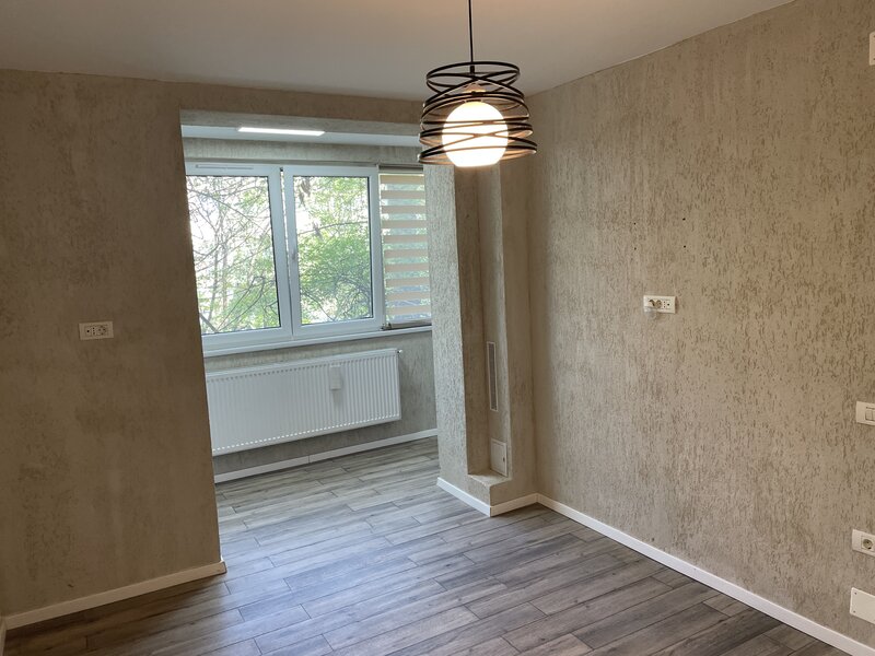 Titan parc, 150m pana la metrou Titan, Aleea Barajul Cucuteni,